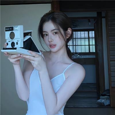 小鱼莉莉